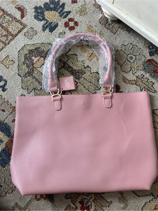 Ulta Beauty Handbags - NWT Ulta Shoulder Tote Bag